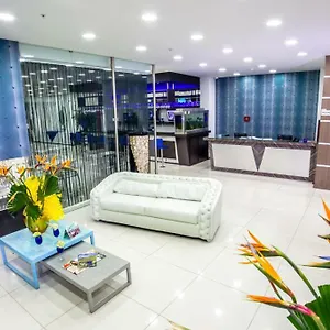3* Hotel Aw Plaza Miranda